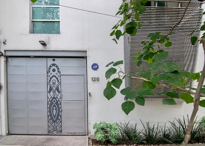 Сasa de vacaciones Thoughtfully Curated Condesa With Ac And Terraces *